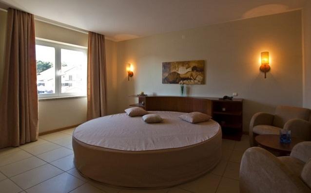 Hotel Pombeira Guarda Oda fotoğraf